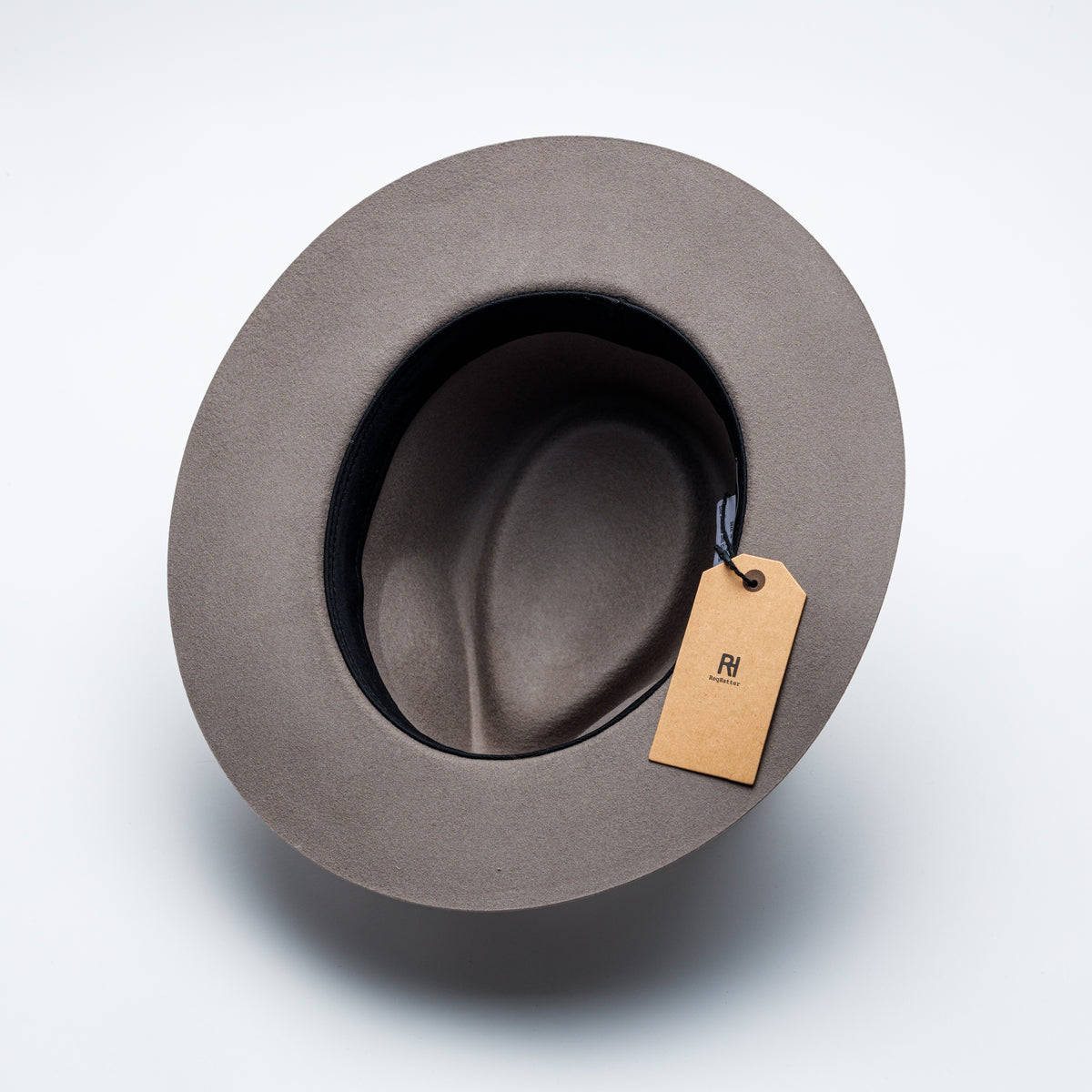 MIDDLE BRIM FLAT HAT