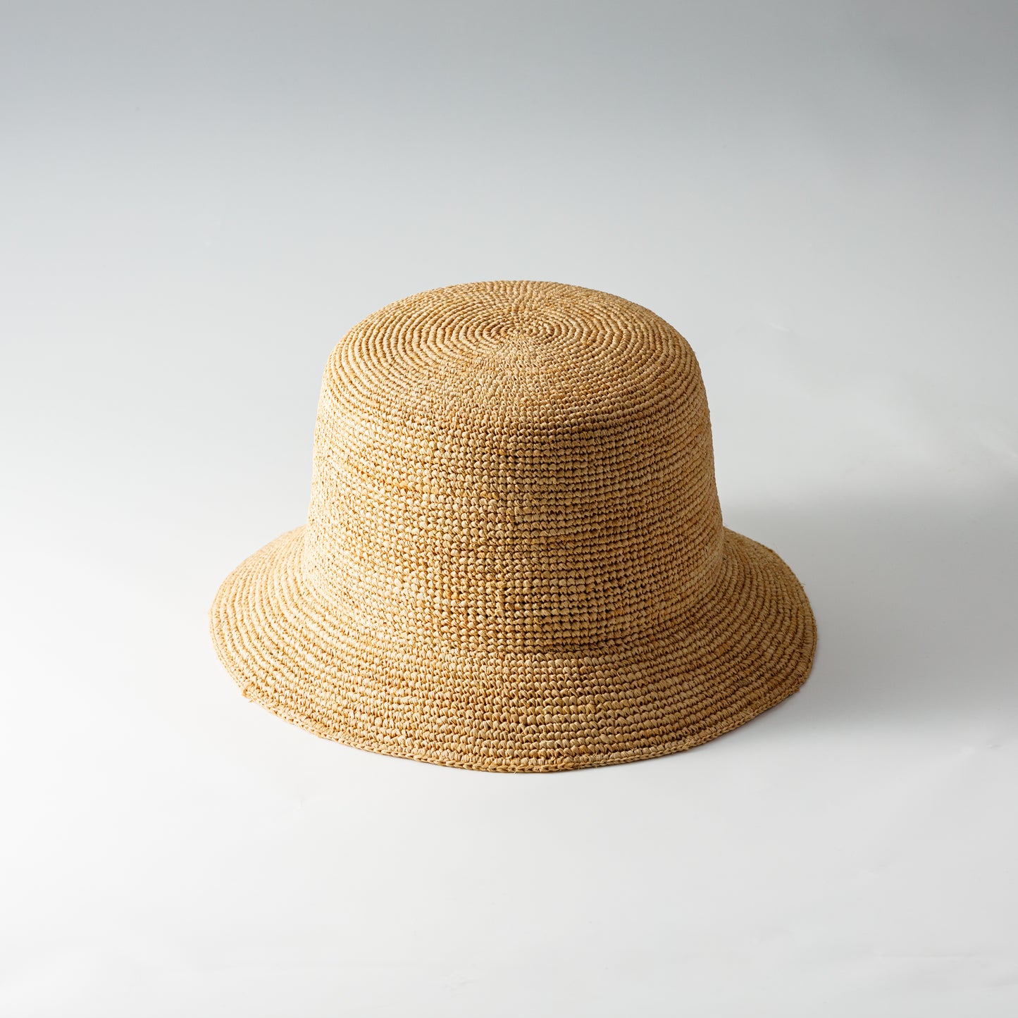 RAFFIA BUCKET HAT
