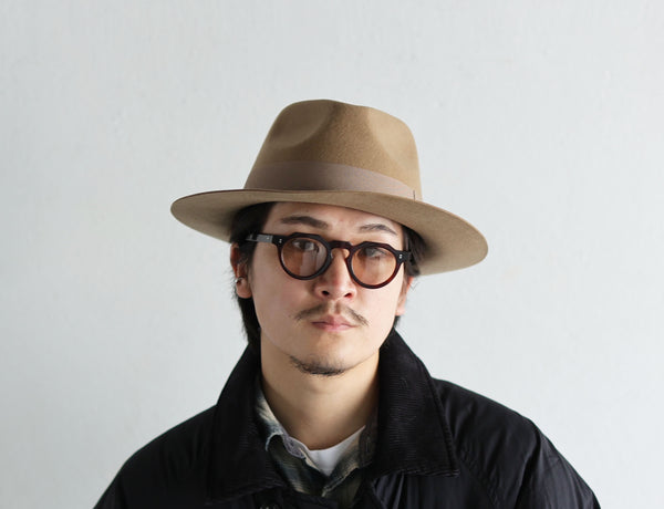 MIDDLE BRIM FLAT HAT