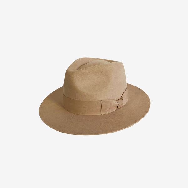 MIDDLE BRIM FLAT HAT -BEIGE -