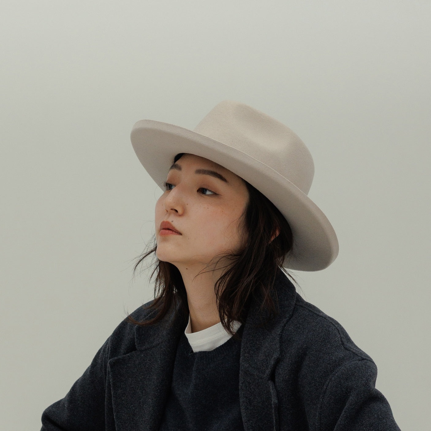BRIM UP LONG FELT HAT -women-