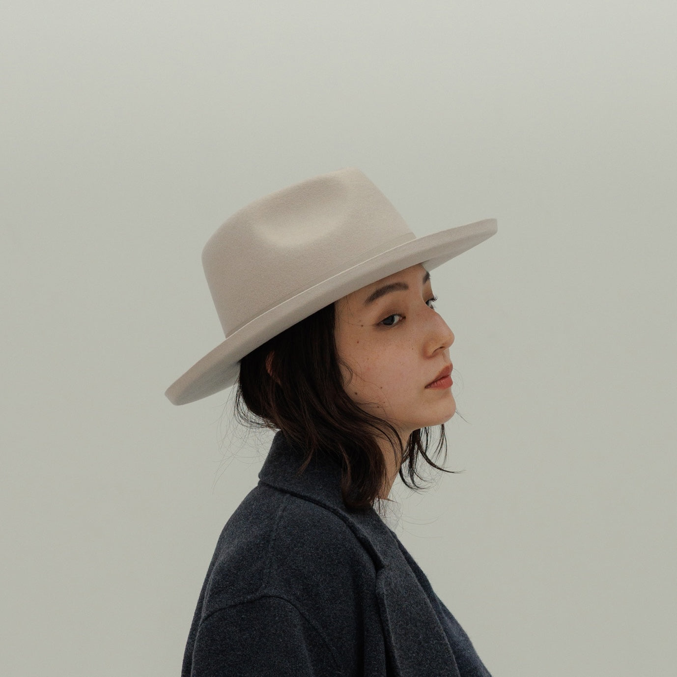 BRIM UP LONG FELT HAT -women-